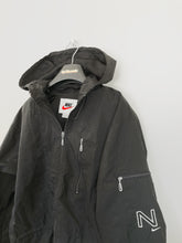 Load image into Gallery viewer, Vintage Nike Windbreaker
