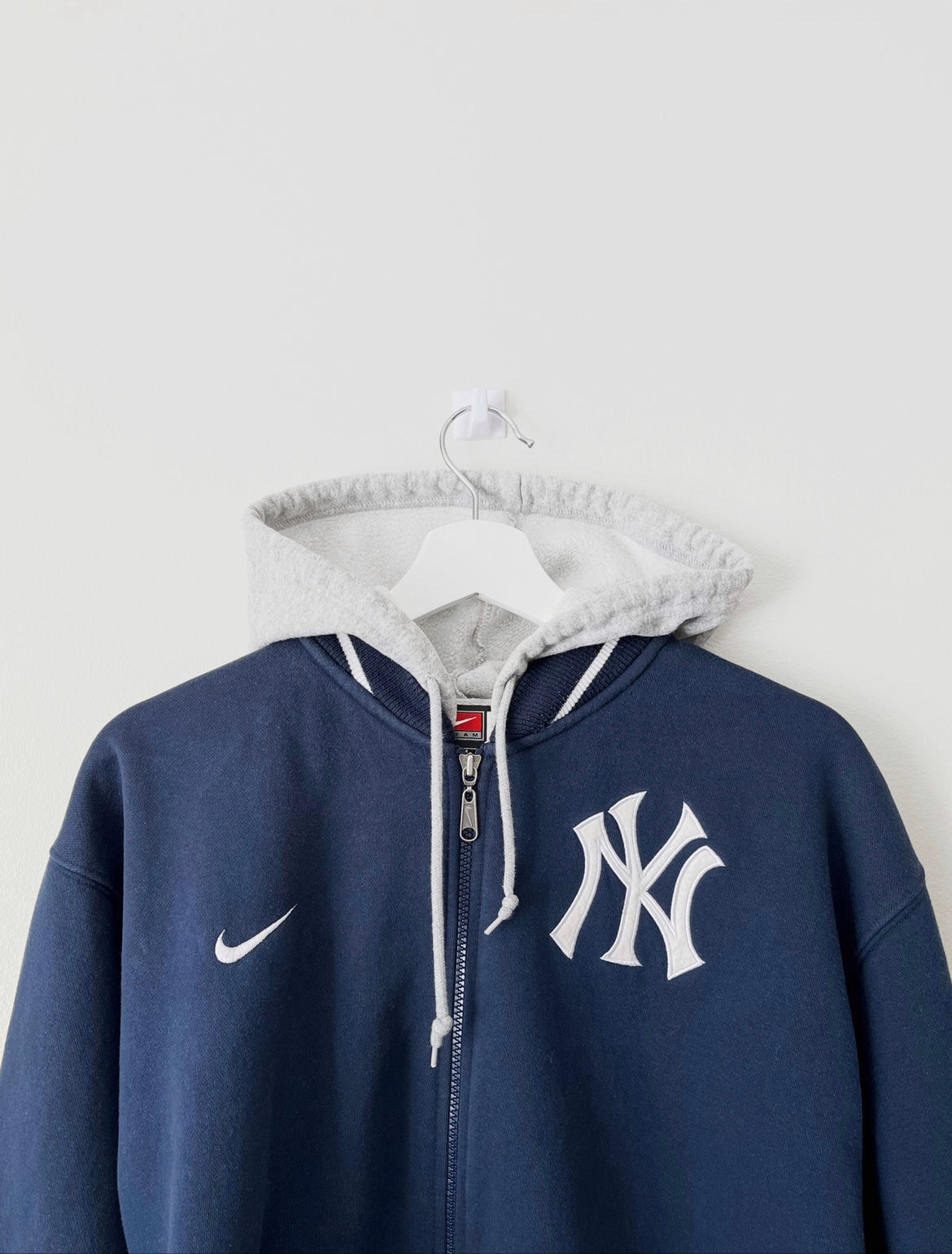 RARE Yankees Nike Hoodie XXL – Thrift On Store